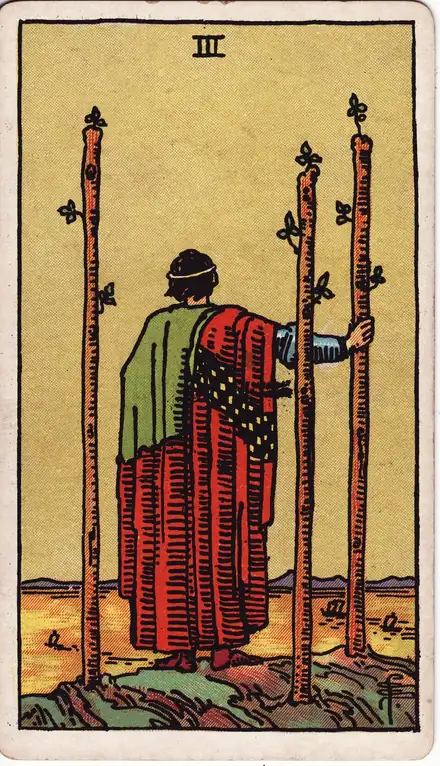 Değnek Üçlüsü tarot kartı